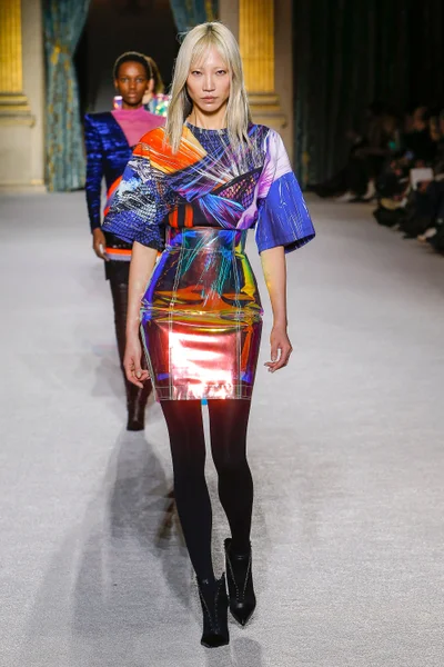 Look 62
